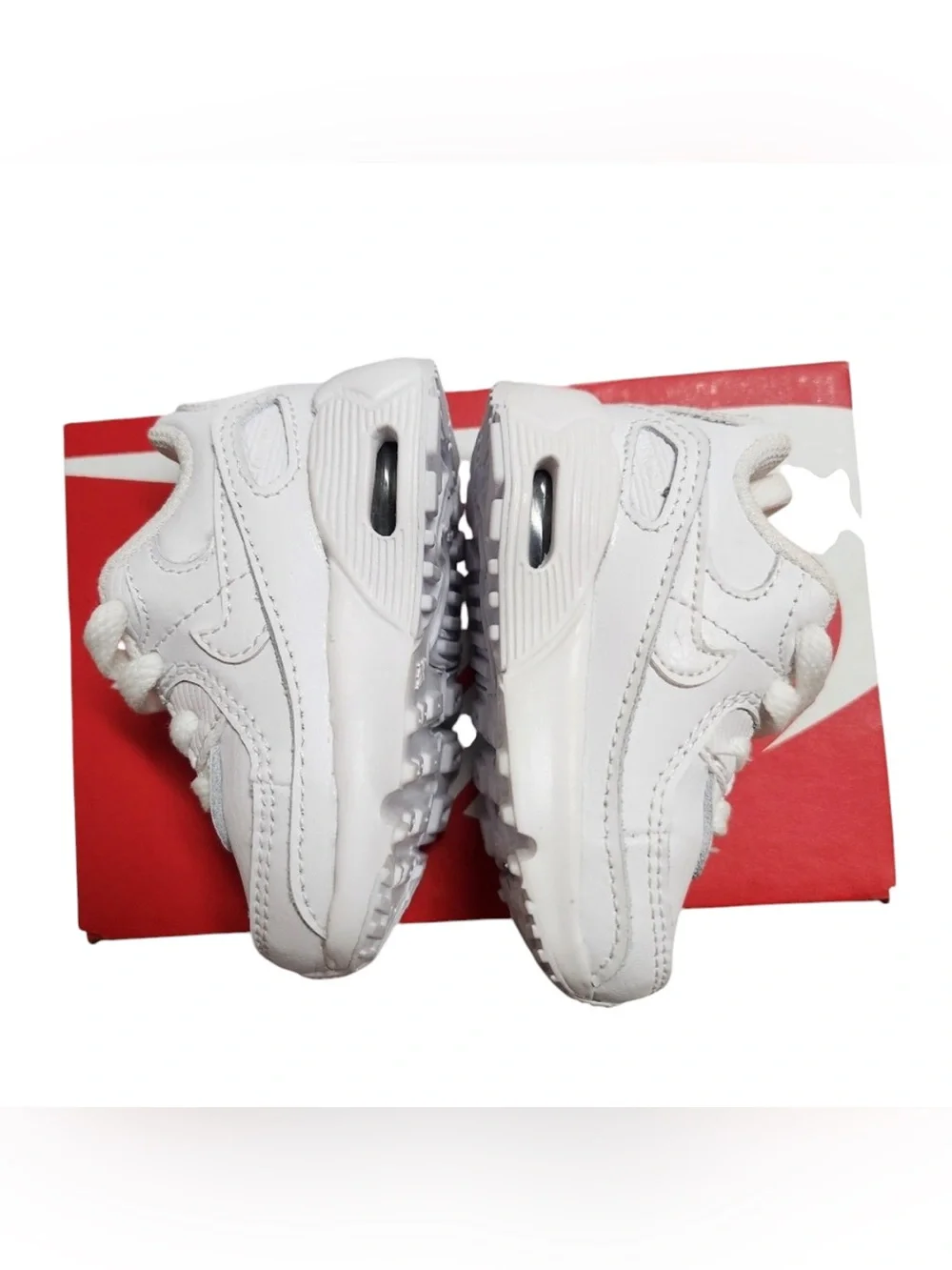 NWB Nike White Baby' Lace-Up Sneakers 2C